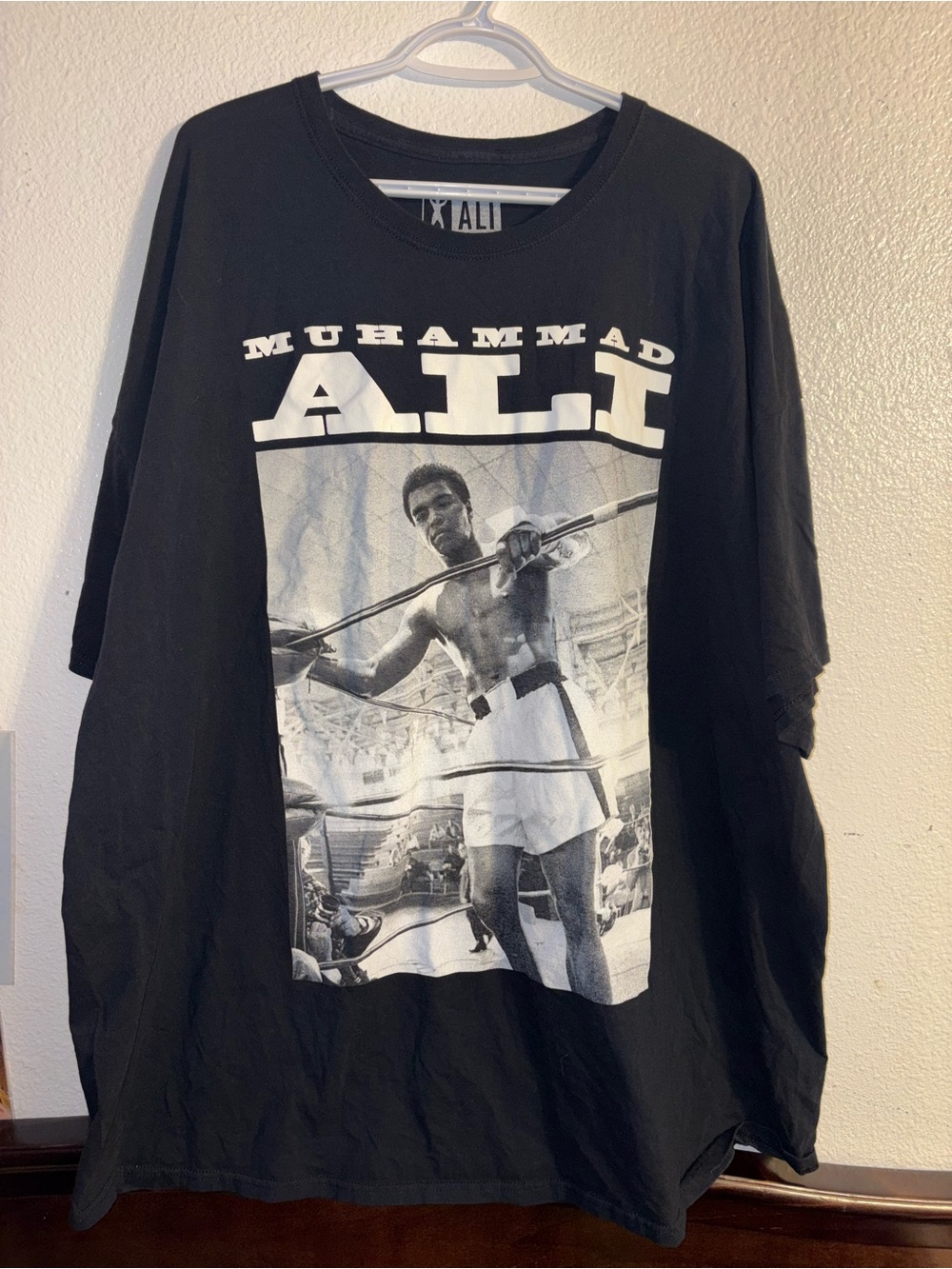 Muhammad Ali Black Graphic Short Sleeve Tee by ALI